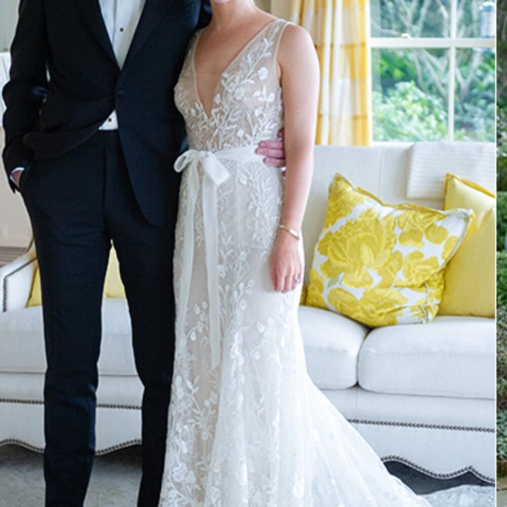 Monique Lhuillier Etoile
